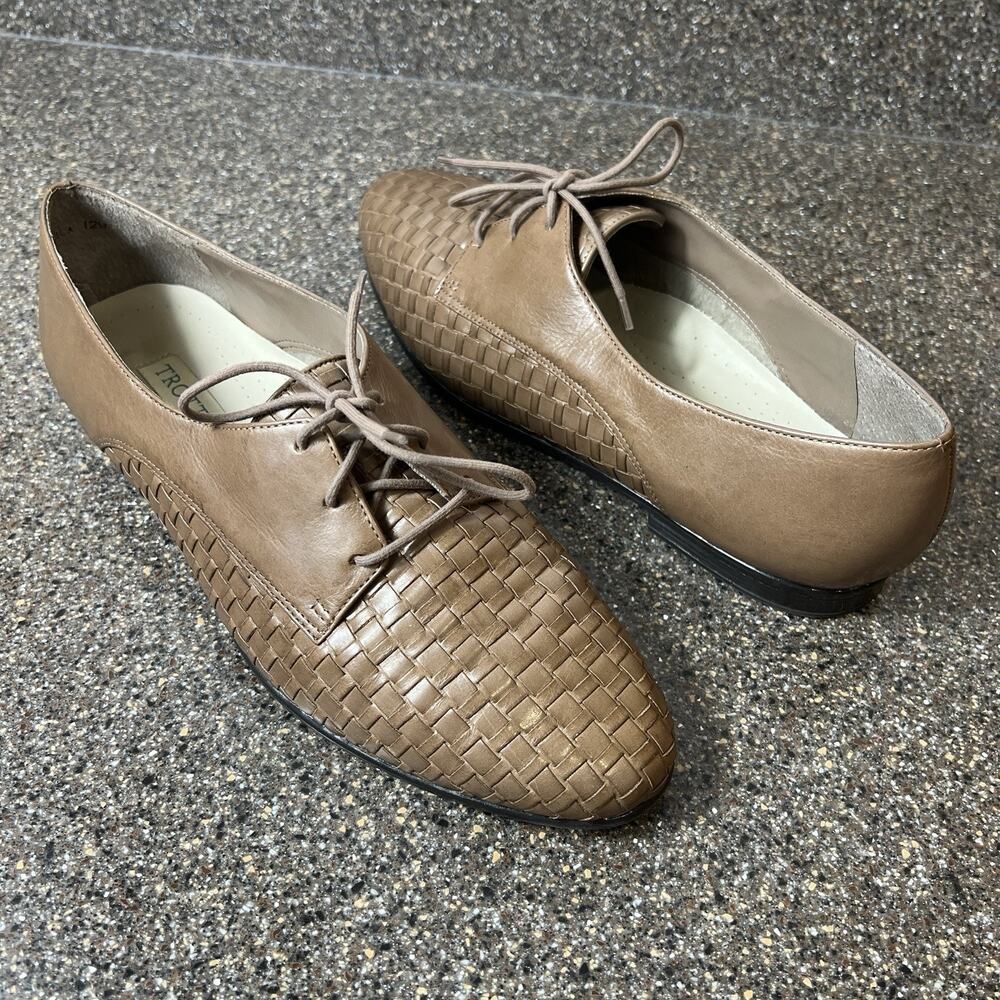 Trotters Lace Up Oxford Comfort Casual Shoe Flats Womens Size 12 W Brown Leather